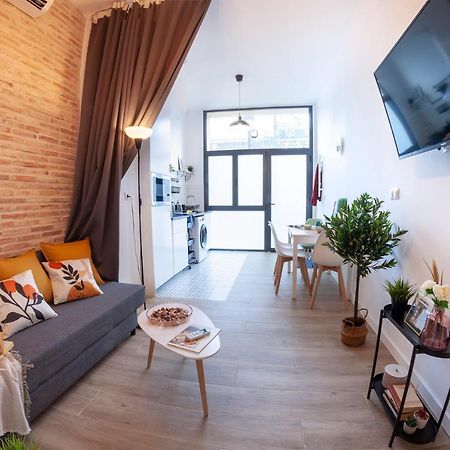 Nc - Design Loft Steps From City Of Arts & Sciences Valence Extérieur photo